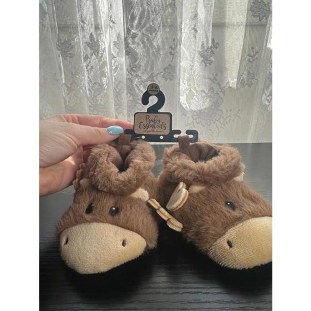 Baby Essentials Moose Slippers 3-6 Months - Adorable Plush Booties
